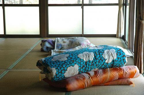 the futons have such lovely retro patterns on them - this was just the start of a whole lot of lovely retro-ness we encountered on our holiday