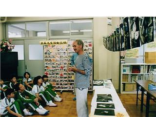 the workshop at Jinryo elementary school