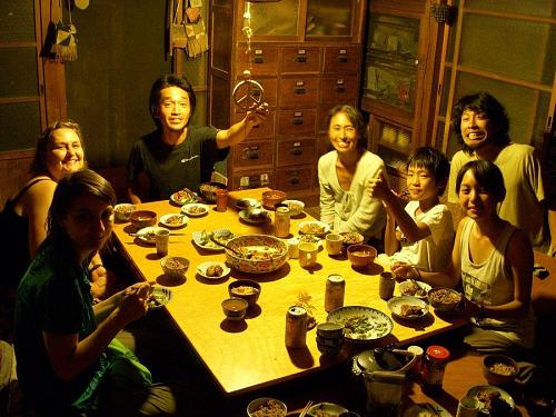 Dinner at the Miyagi Family house - Rakuon Rakujitsu.