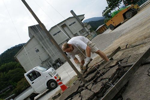 高さはこの中心の柱の大きさ。