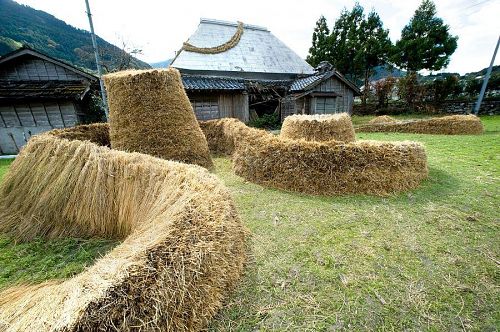 わら･山・川