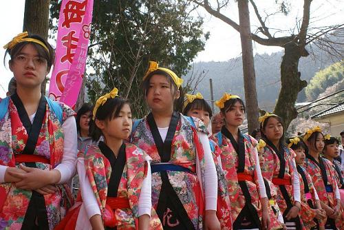 阿川小学校も数年前に休校になりました。さびしいものです・・。