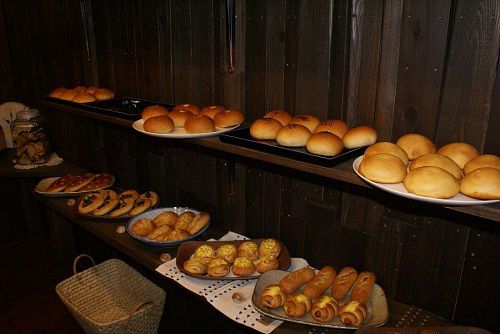 いろんな種類のパンが焼きあがっていました。